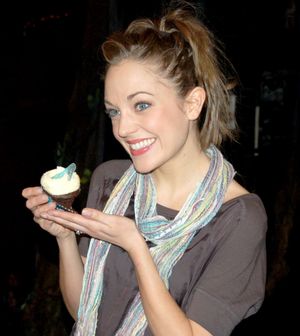 Laura Osnes Photo