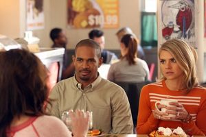 DAMON WAYANS JR., ELIZA COUPE @ BroadwayWorld DAMON WAYANS JR., ELIZA COUPE Photo