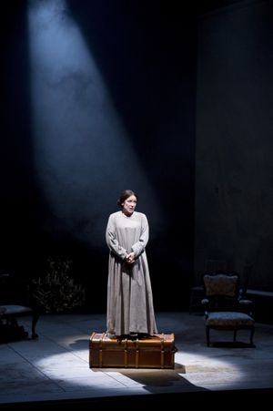 Naomi Jacobson Photo