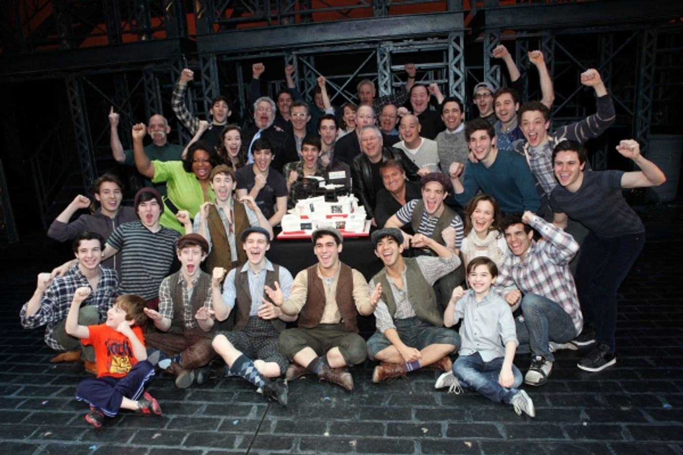 Photo and Video Flashback- NEWSIES' Trip to Broadway!  Image
