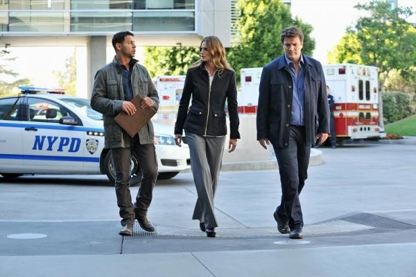Jon Huertas, Stana Katic, Nathan Fillion Photo