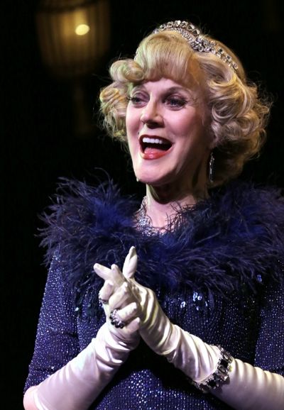 Blythe Danner  Photo