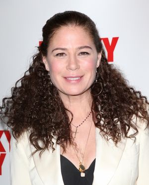Maura Tierney Photo