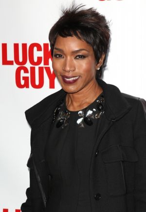 Angela Bassett  Photo