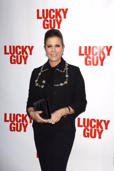 Rita Wilson  Photo