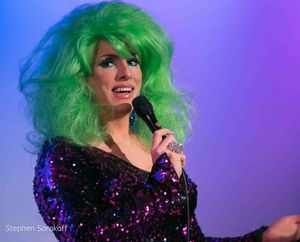 Hedda Lettuce Photo