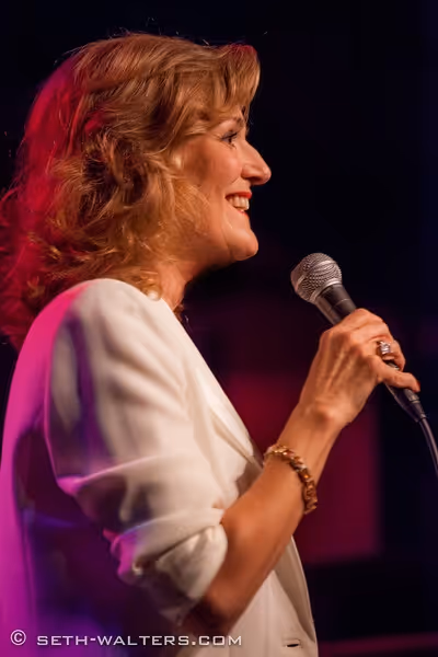 Karen Mason Photo