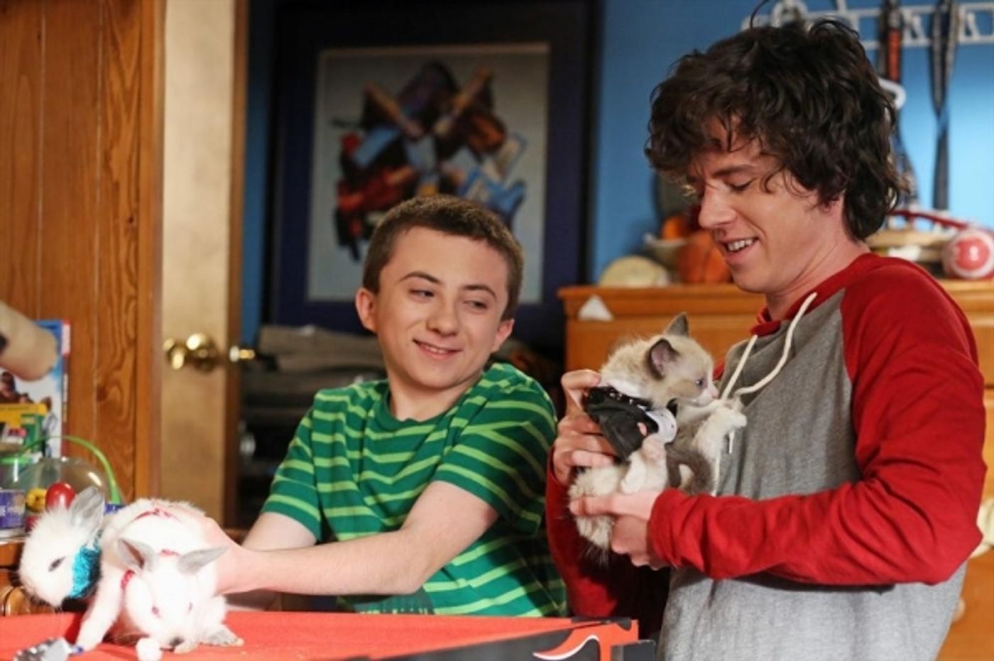 Photo Flash: THE MIDDLE's 'From Orson with Love,' Airing 5/1  Image