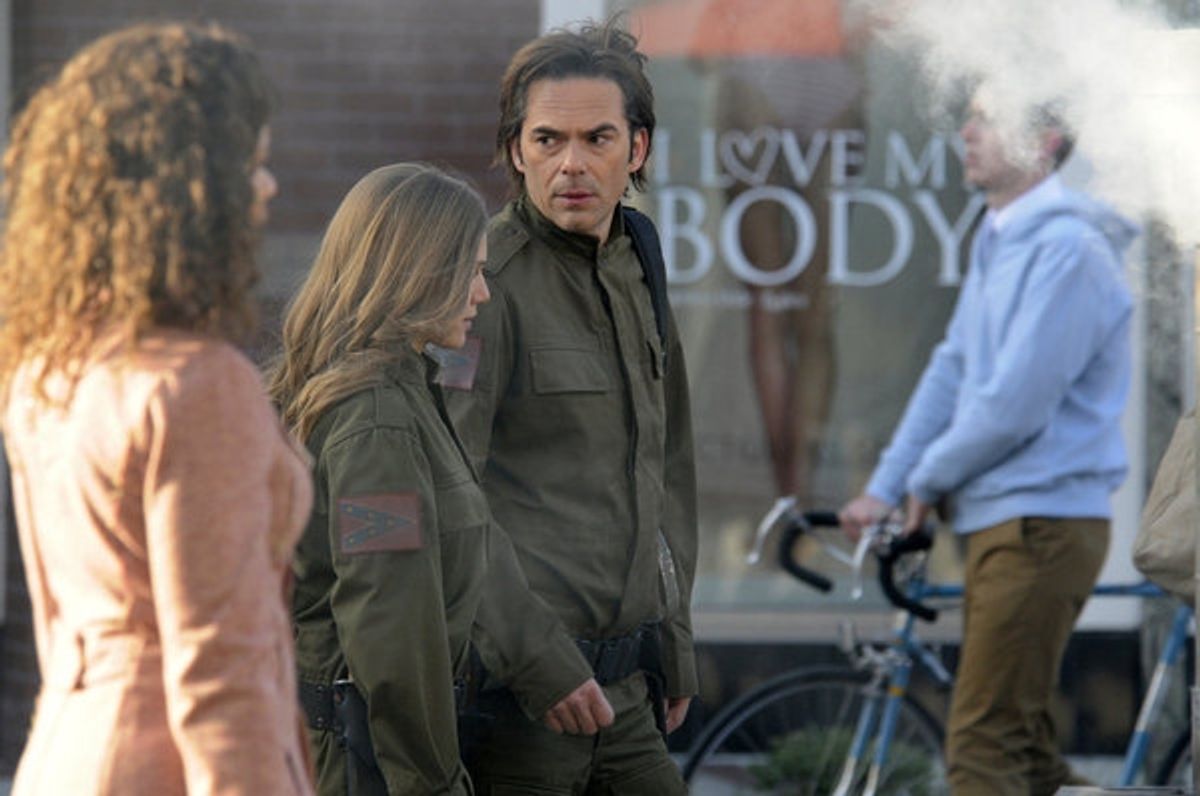 Tracy Spiridakos, Billy Burke at 