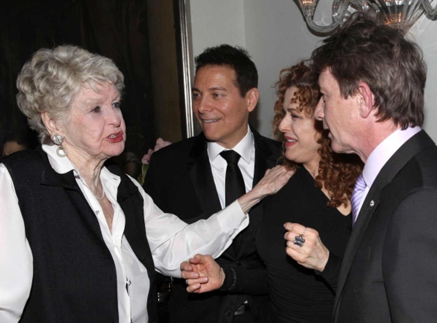 Photo Coverage: The Stars Come Out for Elaine Stritch's Farewell Cabaret - Movin' Over and Out Image