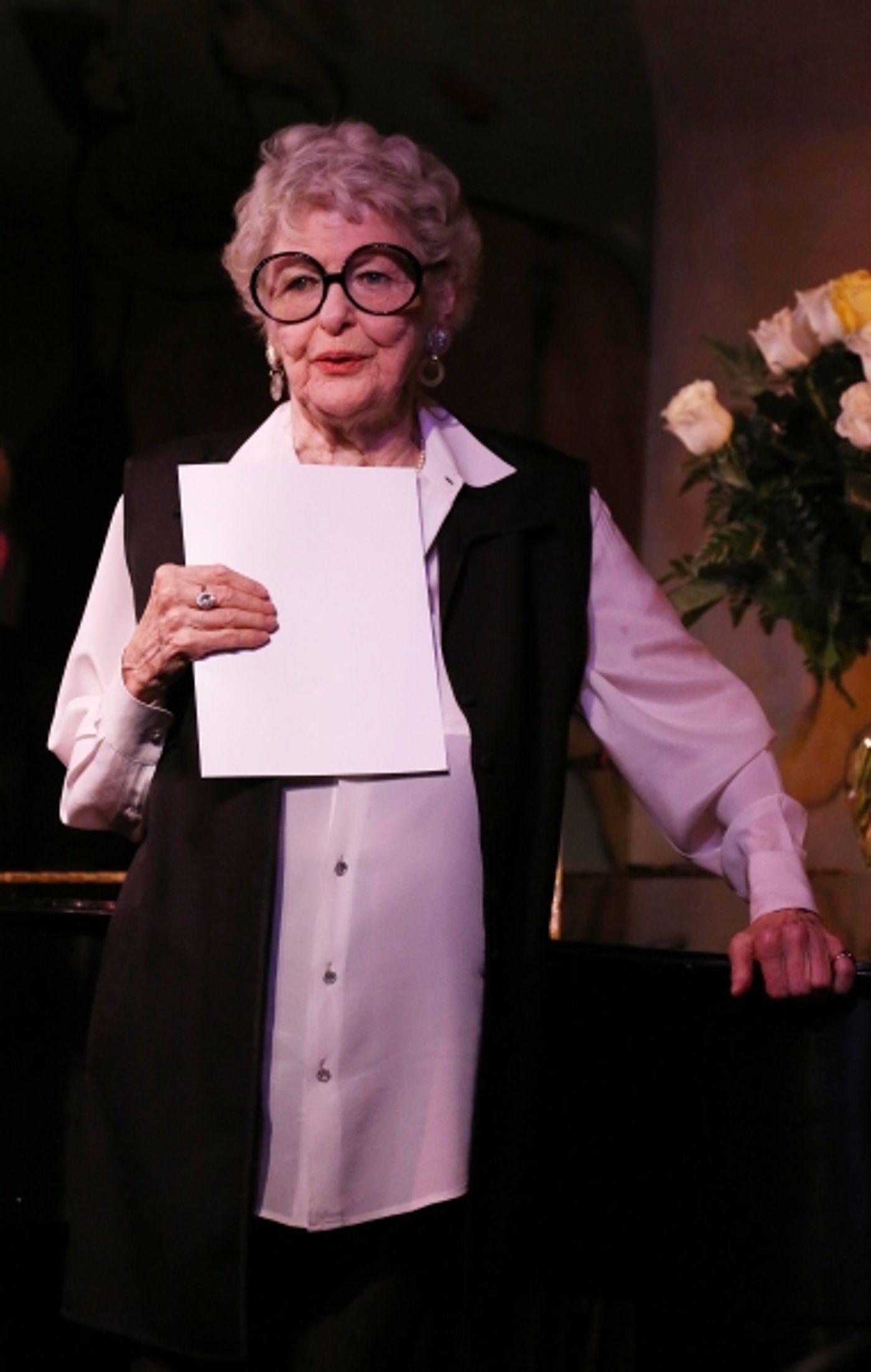 Photo Coverage: Elaine Stritch Gives Farewell Concert at Cafe Carlyle  Image
