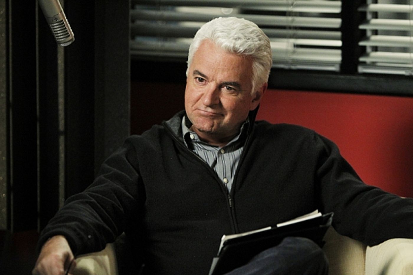 Photo Flash: THE MENTALIST's 'Red Velvet Cupcakes,' Airing 4/21  Image