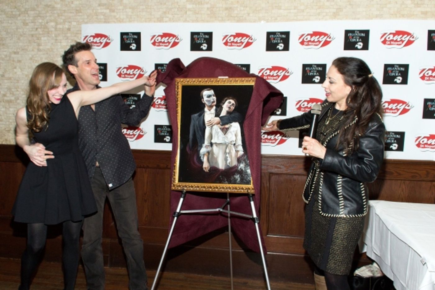 Photo Coverage: THE PHANTOM OF THE OPERA Cast Unveils Portrait at Tony's di Napoli  Image