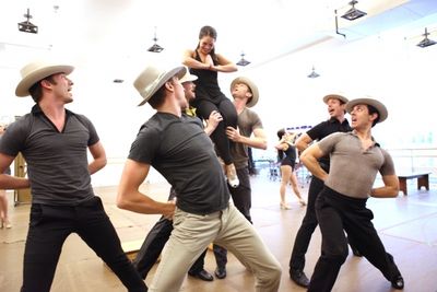 Laurie Veldheer &amp; Cast Photo