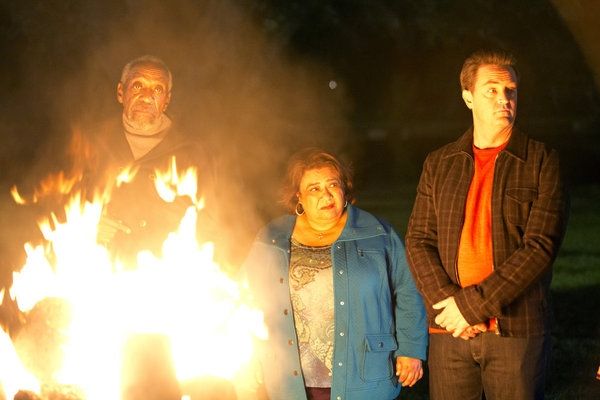 Bill Cobbs, Tonita Castro, Matthew Perry Photo