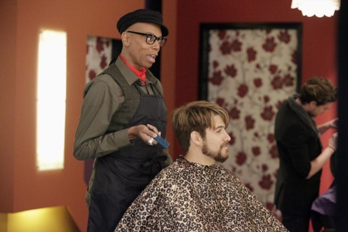 Photo Flash: This Week's All New Episode of HAPPY ENDINGS  Image
