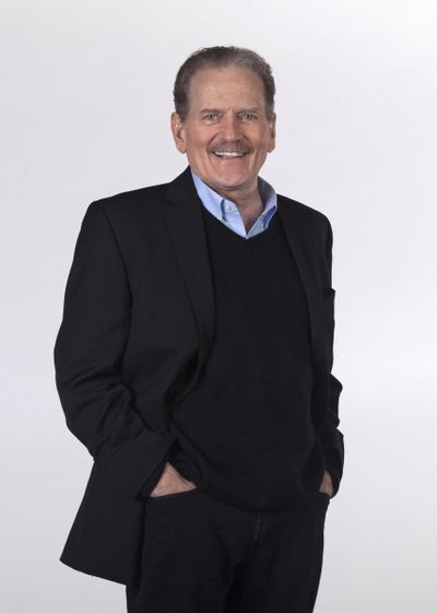 Robert Foxworth Photo