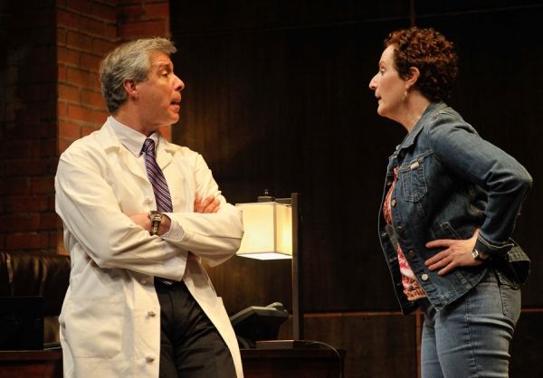 Richard Ganoung (Mike Dillon) and Laura Gordon (Margie Walsh) Photo