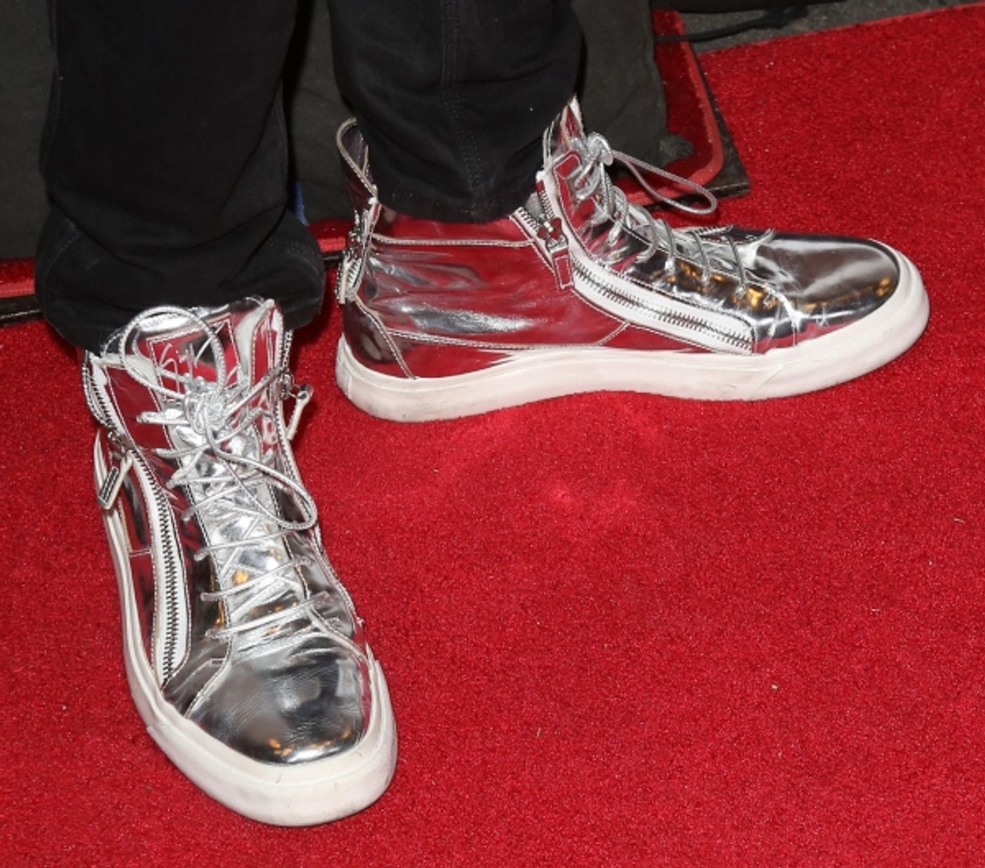 Photo Coverage: Berry Gordy and More Celebrate Family Night at MOTOWN on Broadway  Image