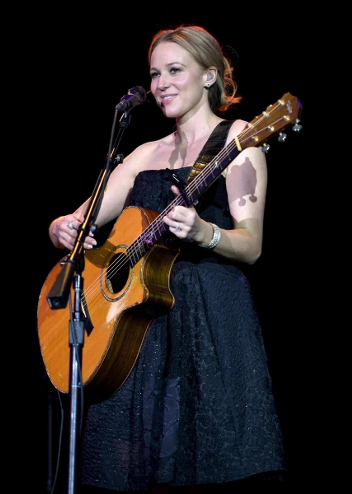 Photo Flash: Jewel and John Carter Cash Perform at Las Vegas' Orleans Showroom for RING OF FIRE  Image