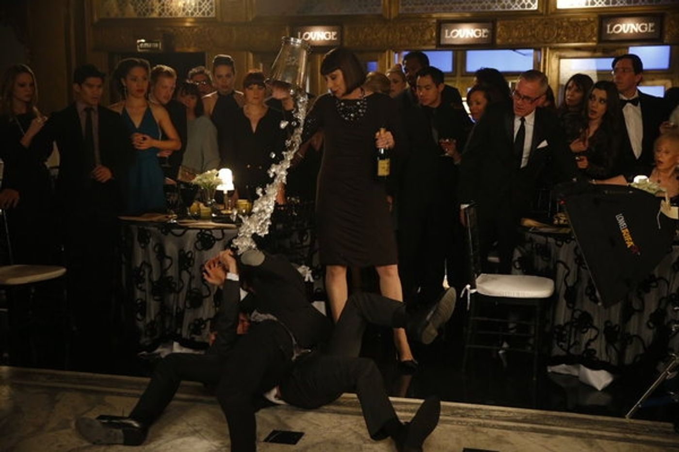 Photo Flash: BOMBSHELL's 'Opening Night' on SMASH, 4/20  Image