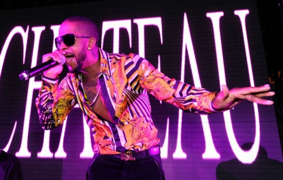 Photo Flash: R&B Artist Omarion Performs at Chateau Nightclub & Gardens Image