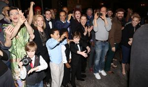 Joey Taranto, Daryl Roth, Hal Luftig, Cyndi Lauper, Adinah Alexander, Marcus Neville, Eric Anderson, AnnaLeigh Ashford
@ BroadwayWorld Joey Taranto, Daryl Roth, Hal Luftig, Cyndi Lauper, Adinah Alexander, Marcus Neville, Photo