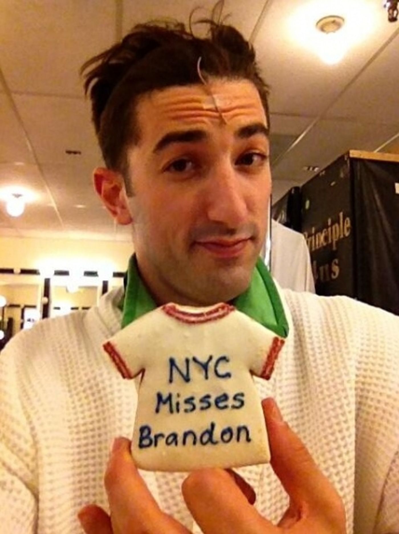 Photo Flash: Saturday Intermission Pics, April 6, Part 2 - Tom Hanks' First SIPs for LUCKY GUY and More!  Image