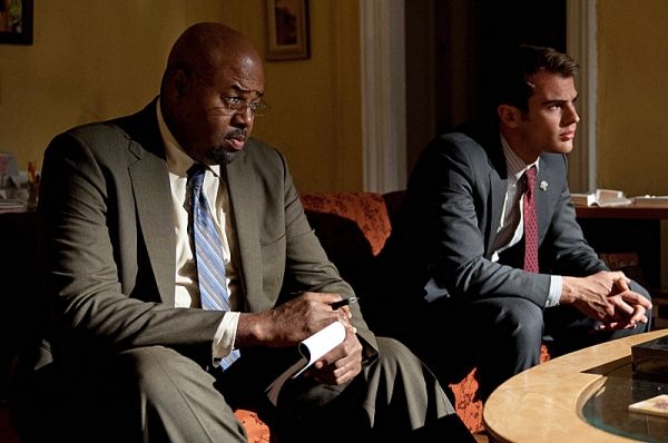 Theo James, Chi McBride  Photo