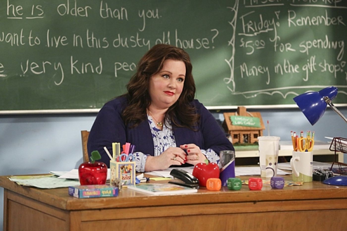 Photo Flash: MIKE & MOLLY's 'Mike Can't Read,' Airing 4/29  Image