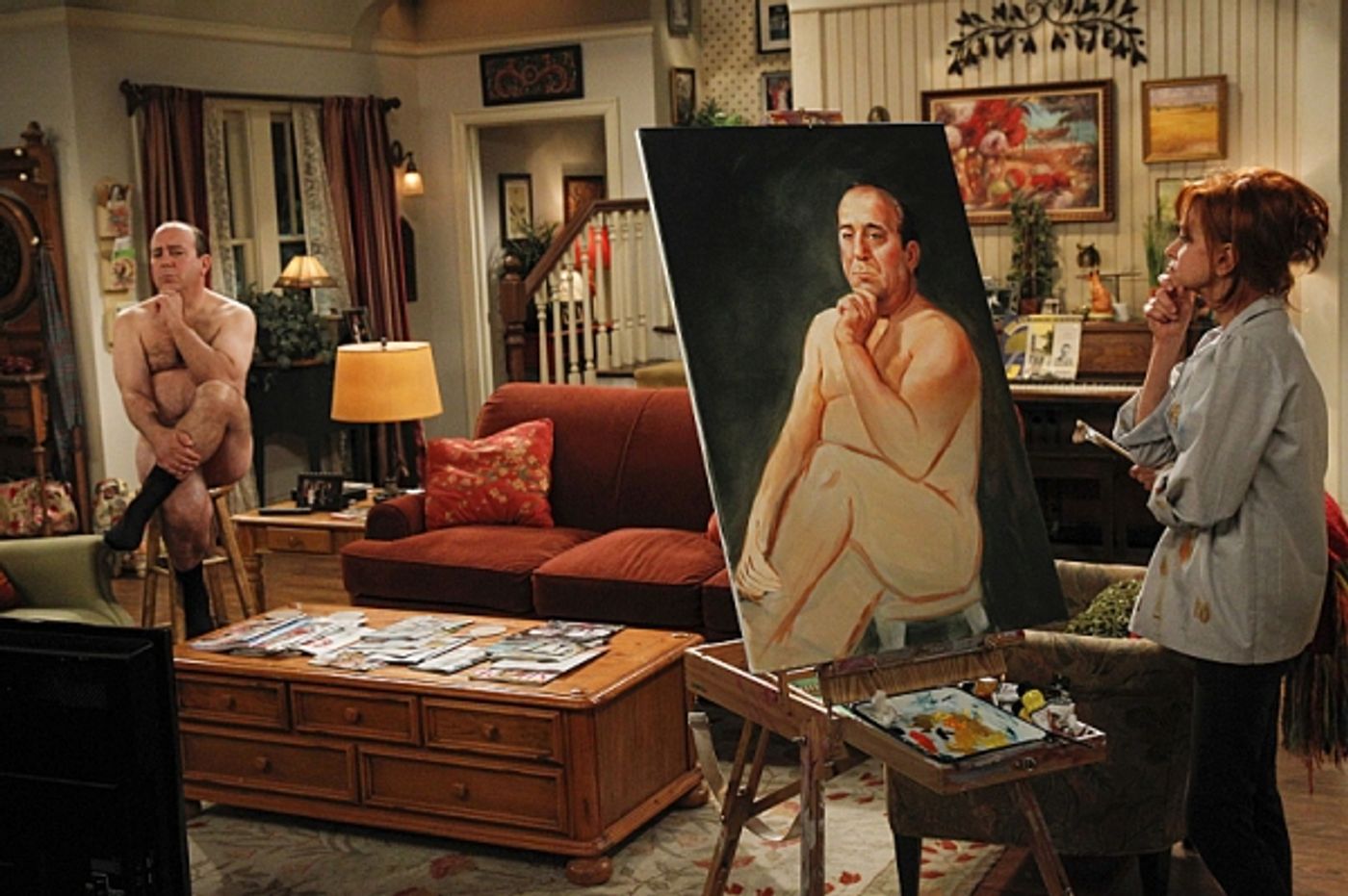 Photo Flash: MIKE & MOLLY's 'Mike Can't Read,' Airing 4/29 Photo Flash: MIKE & MOLLY's 'Mike Can't Read,' Airing 4/29 Image