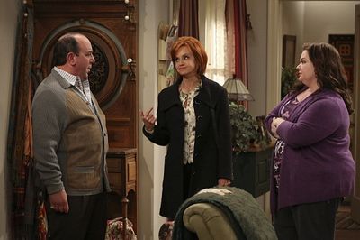 Louis Mustillo, Swoosie Kurtz, Melissa McCarthy Photo