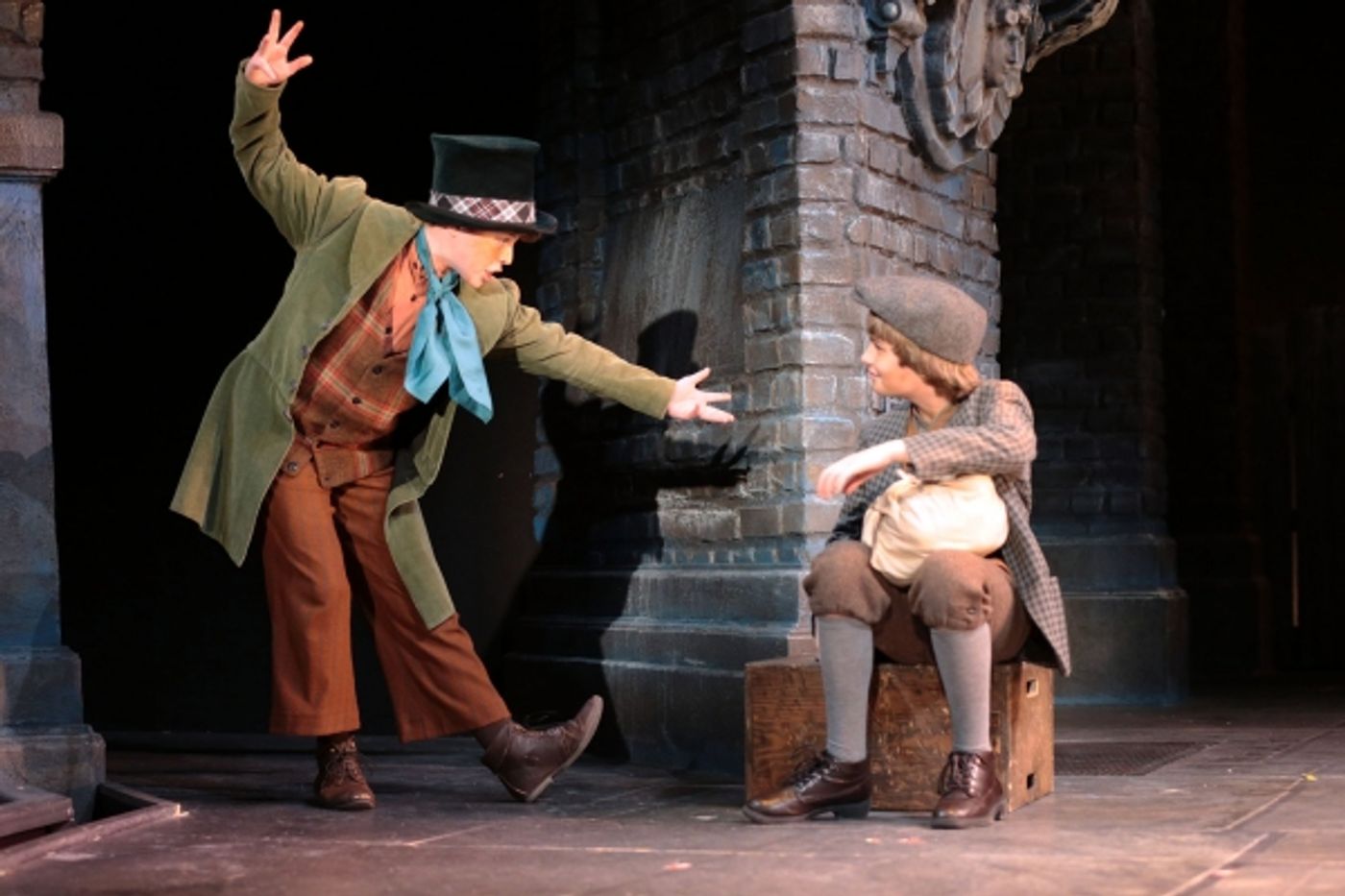 Photo Flash: First Look at Brady Tutton, Heidi Kettenring and More in OLIVER! at Drury Lane Theatre  Image