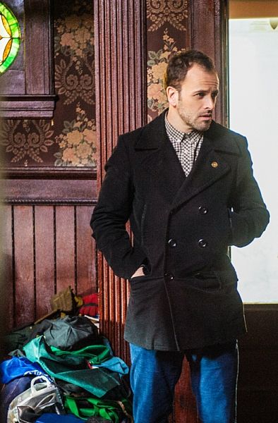 Photos: ELEMENTARY's 'Dead Man's Switch,' Airing 4/25 — photo 4 of 7