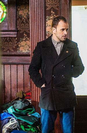 Jonny Lee Miller Photo