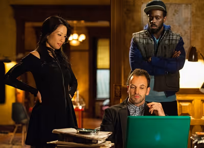 Jonny Lee Miller, Lucy Liu Photo