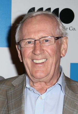Len Cariou Photo