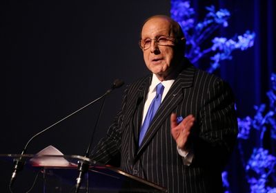 Clive Davis Photo