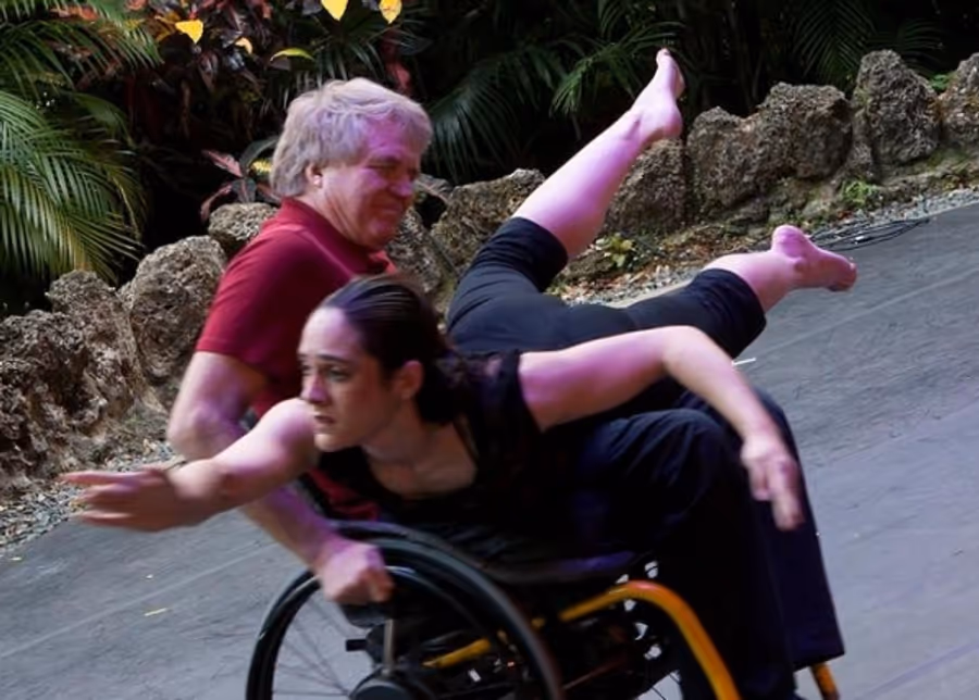 Photo Flash: Sneak Peek - Karen Peterson and Dancers to Debut NEW WORK, 4/11-12 Image