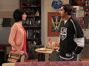Kate Micucci, Kunal Nayyar Photo