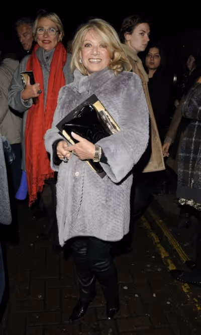 Elaine Paige Photo