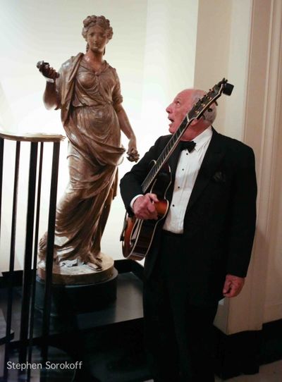 Bucky Pizzarelli Photo
