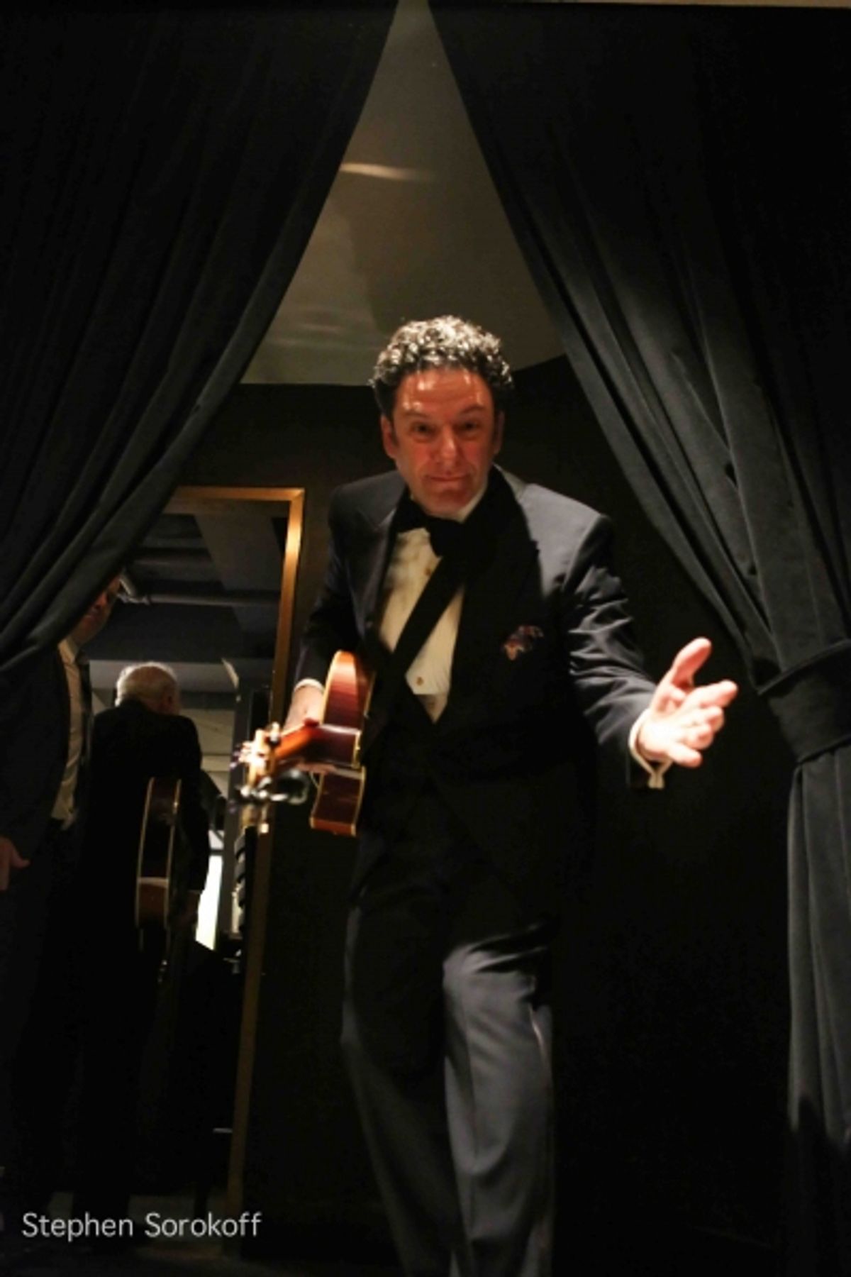 John Pizzarelli at 