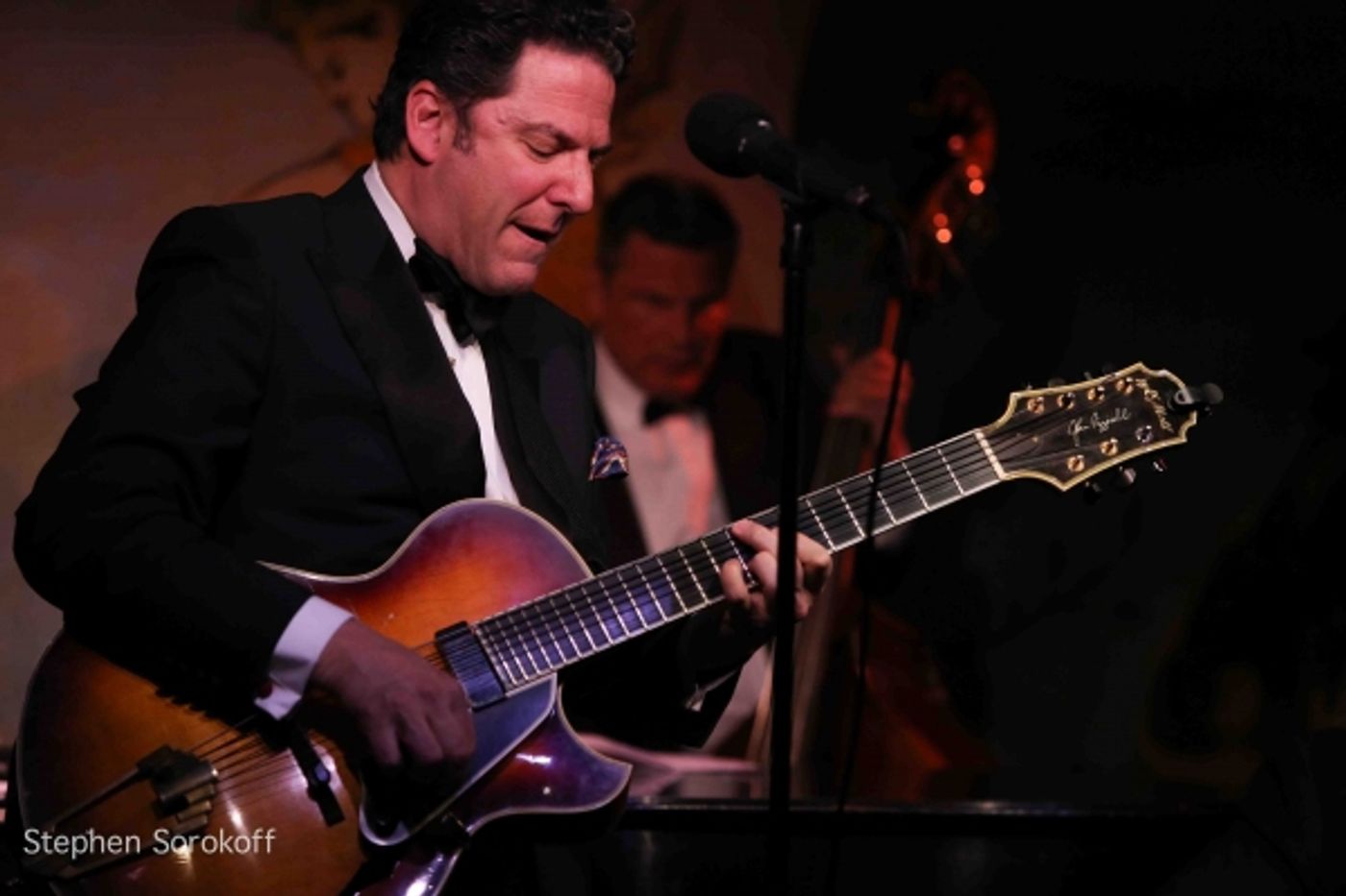 Photo Coverage: John Pizzarelli Quartet Plays Cafe Carlyle!  Image