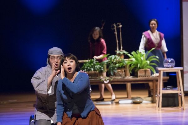 Takaoki Onishi (The Man); Mihoko Kinoshita (Hana); Ji Hyun Jang (Rei); Nina Yoshida N Photo