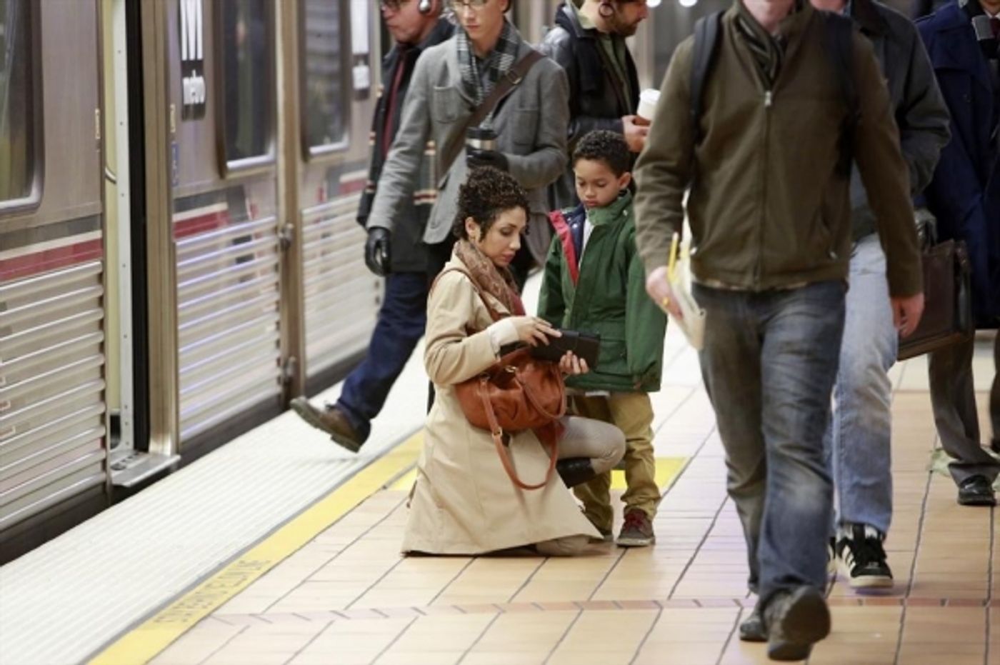 Photo Flash: SCANDAL's 'Seven Fifty-Two,' Airing 4/25  Image