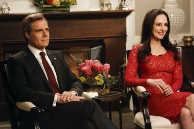 Henry Czerny, Madeleine Stowe Photo
