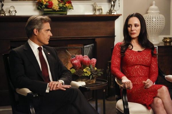 Henry Czerny, Madeleine Stowe Photo