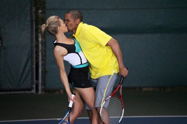 ELIZA COUPE, DAMON WAYANS JR. Photo