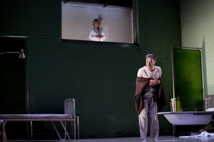 Alan Cumming's Macbeth Production Photo